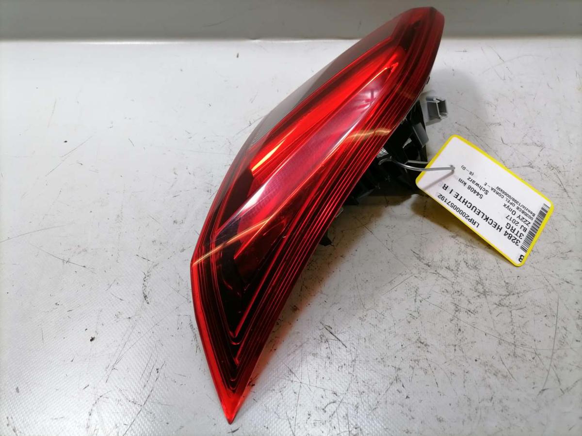 Opel Corsa E original Rücklicht Rückleuchte Schlussleuchte rechts innen 5-Türer Bj.2017